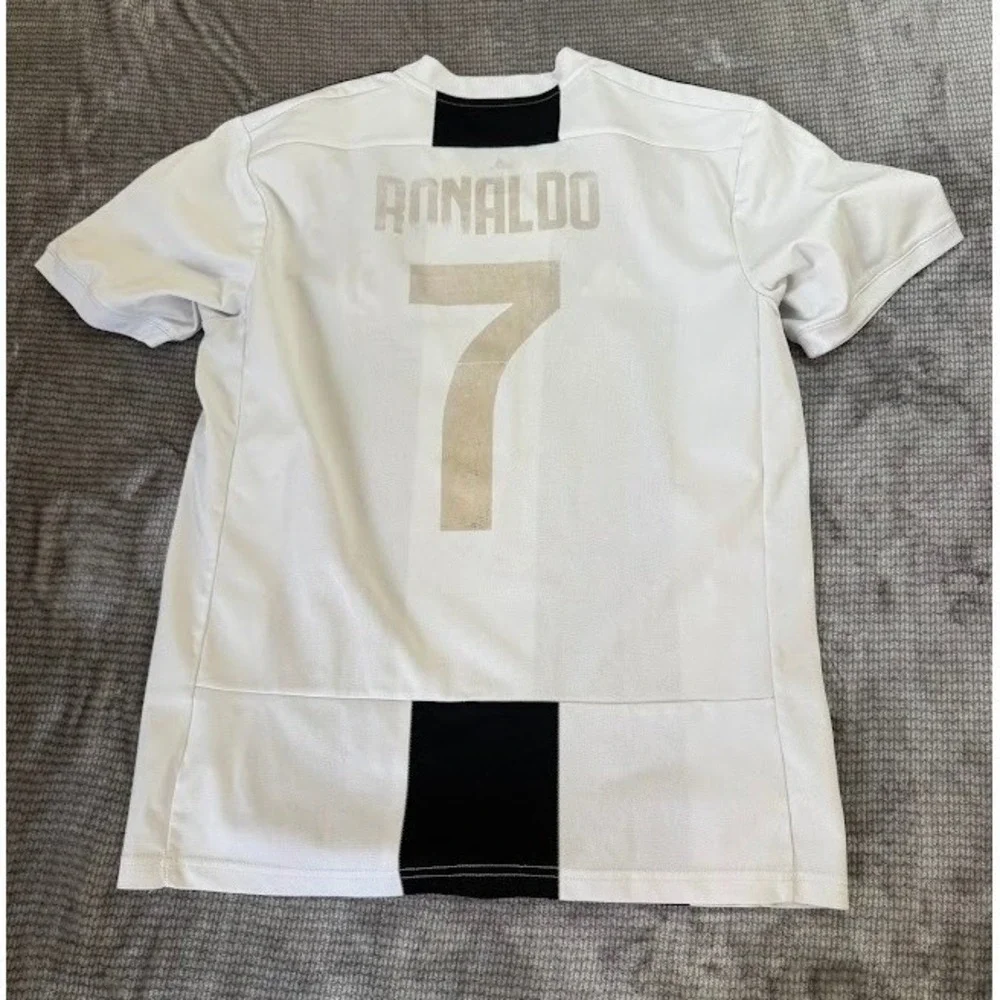 Adidas Juventus Home Ronaldo #7 Jersey Mens L Black White Jeep Soccer.‎